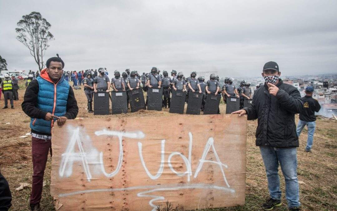 “Brasil deve acabar com os despejos durante a crise da Covid-19”, diz especialista da ONU