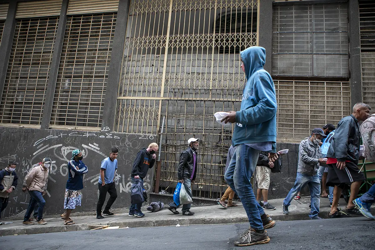 Nesta sexta 17 Lançamento do livro A moradia é a base estruturante para a vida e a inclusão social da população em situação de rua
