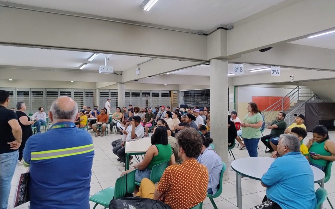 Comunidade Vira Lata garante moradia definitiva e melhorias para as famílias com apoio do Centro Gaspar Garcia de Direitos Humanos